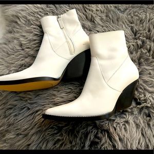 Zara white ankle boots